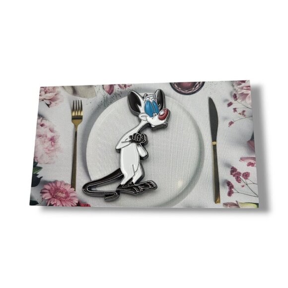 Pinky and the Brain - Pinky Brooch/Pin - Picture 3 of 7